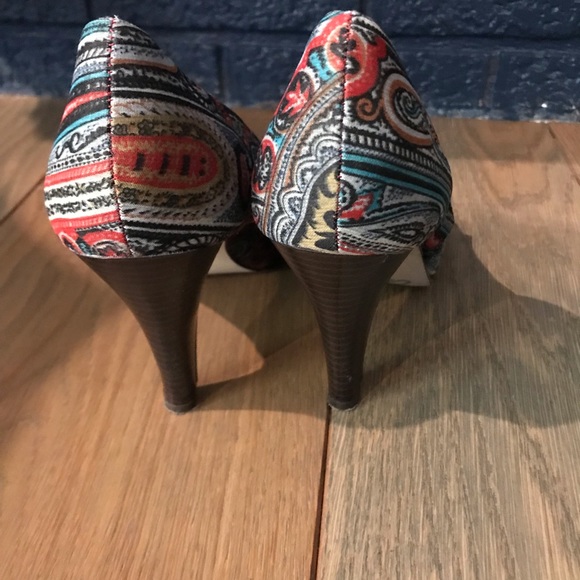 Paisley peep toe heels size 8 - Picture 3 of 4